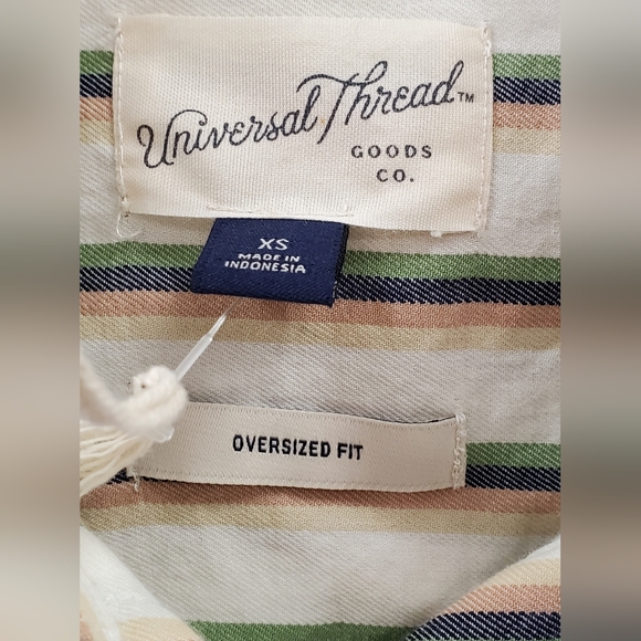 Women's Long Sleeve Oversized Button-Down Shirt -Striped - Picture 4 of 5